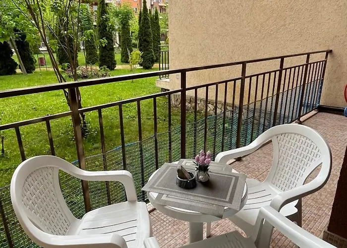 Golf Club & Orchid Noks Mia Apartman *